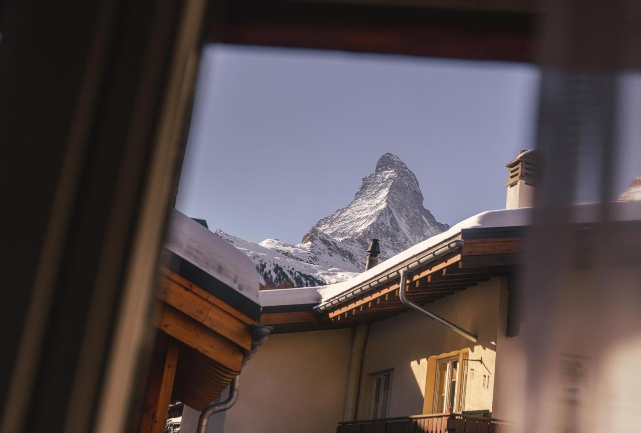 Guesthouse By The Rex Zermatt Exterior foto